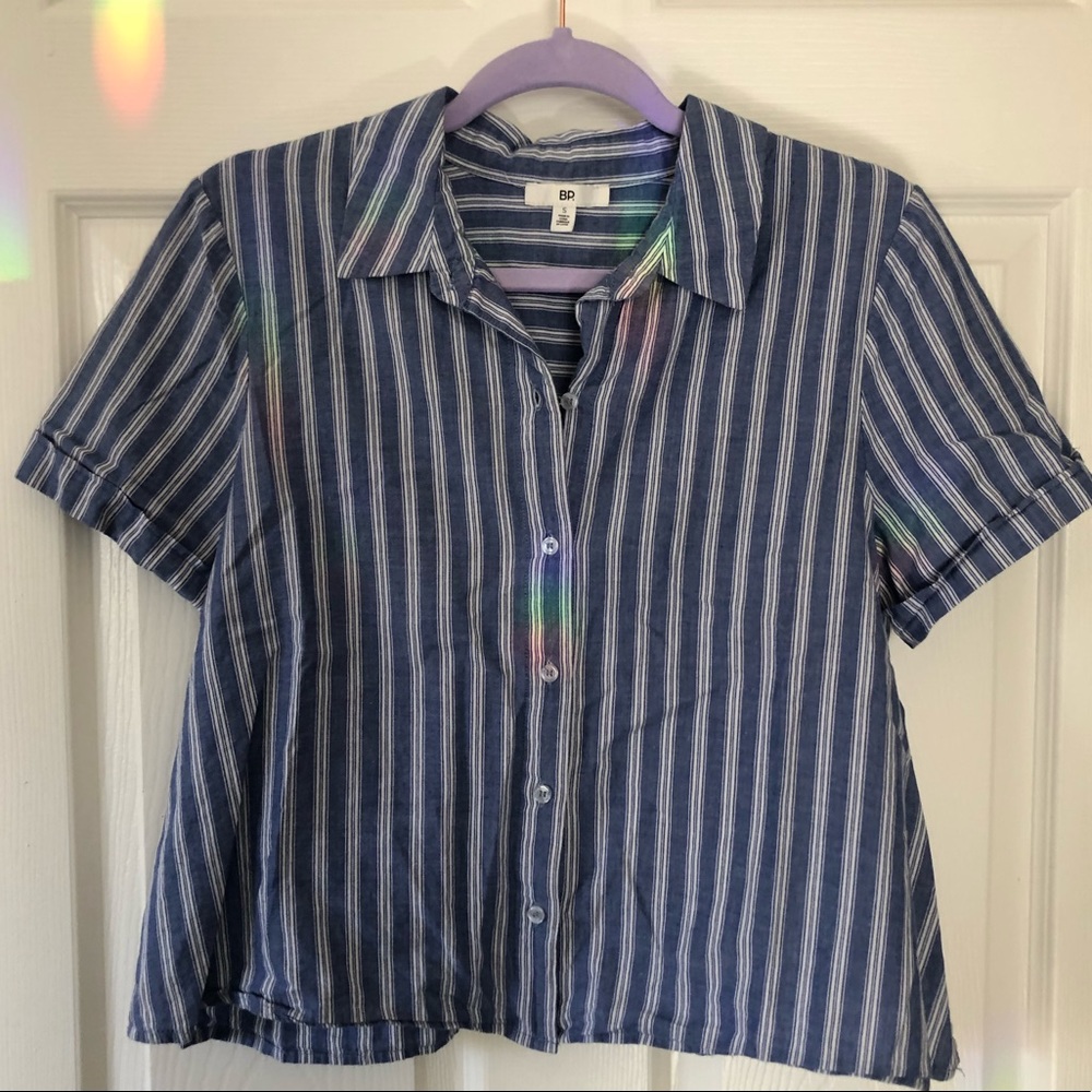 BP Front tie button down - Picture 2 of 3
